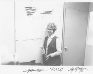 <span itemprop="name">An unidentified woman associated with United...</span>