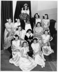 <span itemprop="name">A group portrait of Campus Queen Audrey Koch...</span>