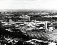 <span itemprop="name">Aerial view of the Uptown Campus looking...</span>