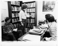 <span itemprop="name">John Stutz with students in his office. Stutz was...</span>