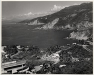 <span itemprop="name">Cliffs and houses by the coastline....</span>