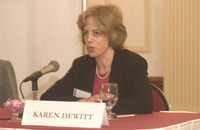 <span itemprop="name">Karen DeWitt, Capital Bureau Chief, New York State...</span>