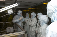 <span itemprop="name">Unidentified high school students tour the...</span>