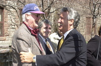 <span itemprop="name">Albany Mayor Jerry Jennings shaking hands with...</span>