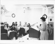 <span itemprop="name">Nuala Drescher speaking during a Professionals'...</span>